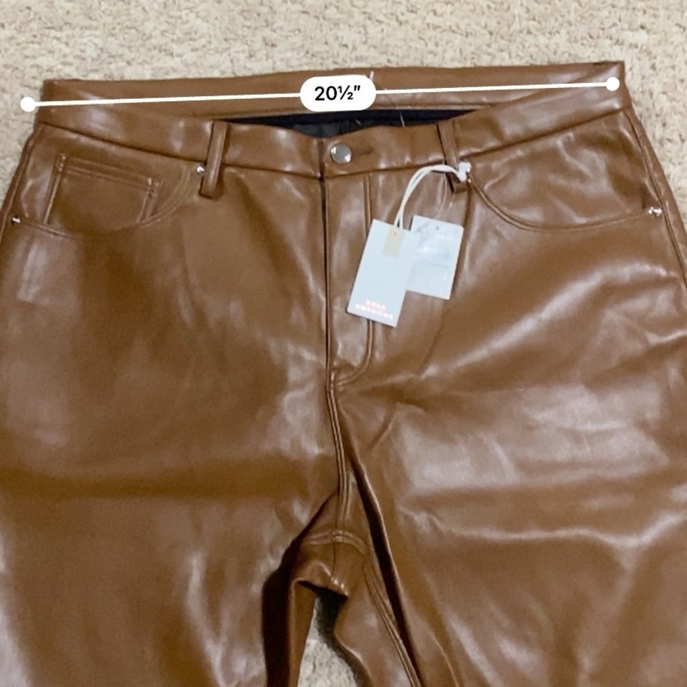 Good American Better Than Leather Good Icon in Burnt Caramel Size 18 - Picture 6 of 10